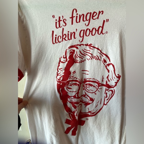 KFC “it’s finger lickin’ good” Unisex T-Shirt – White/Red, Good Condition - Picture 7 of 7